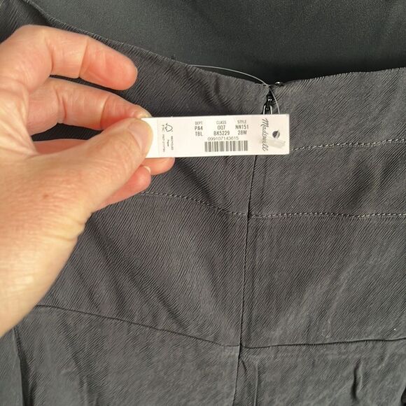 Madewell Plus Square-Neck Wide-Leg Sleeveless Jumpsuit Womens Size 28W Black - Picture 10 of 13